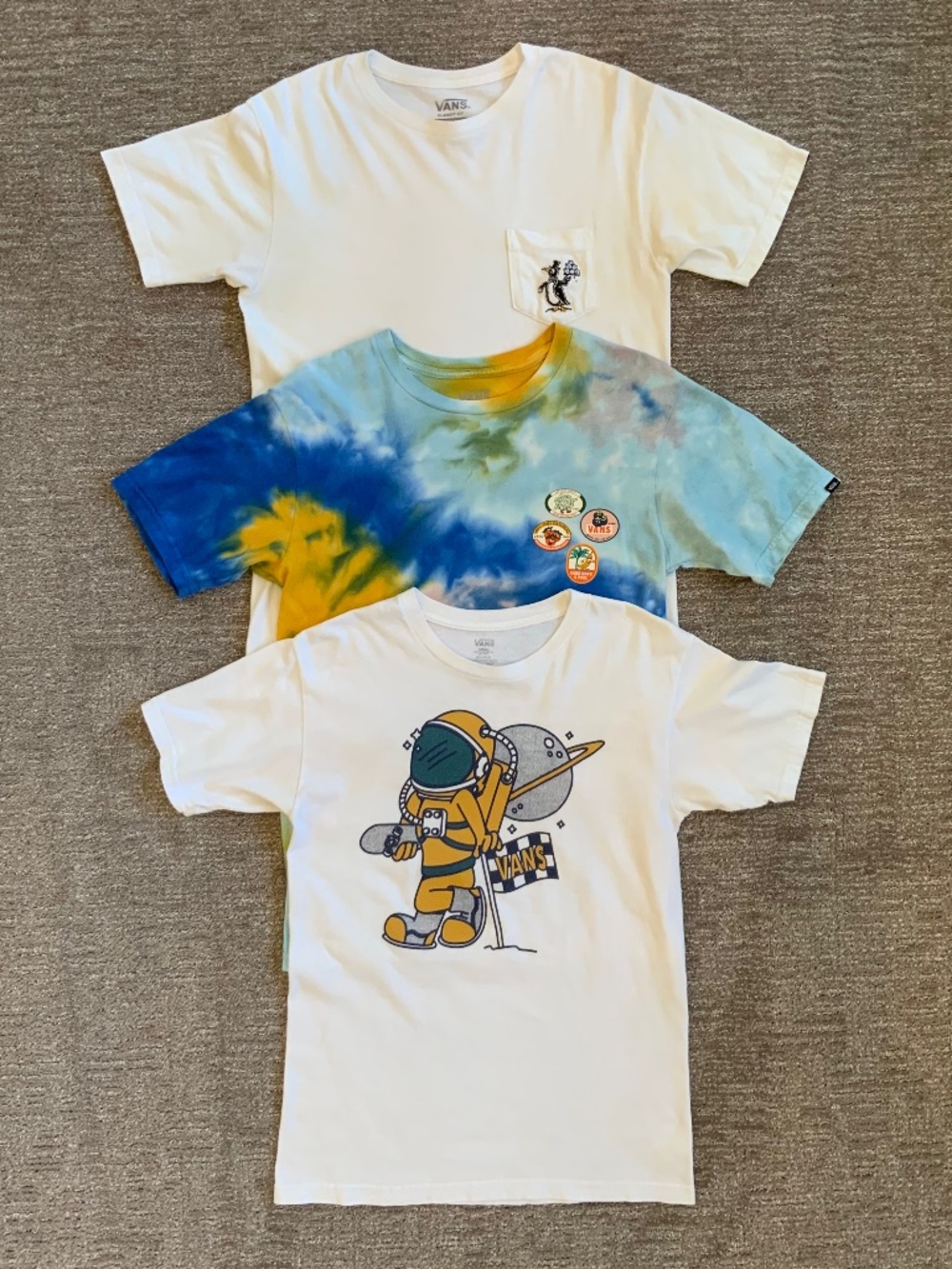 Vans Graphic Print Short Sleeve T-Shirts Lot of (3)